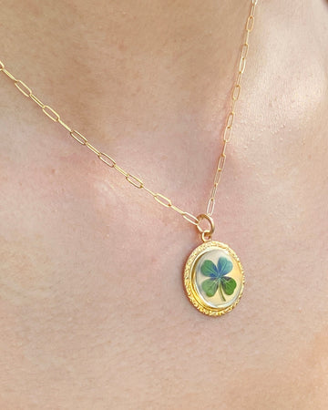 Vintage Four Leaf Clover Necklace